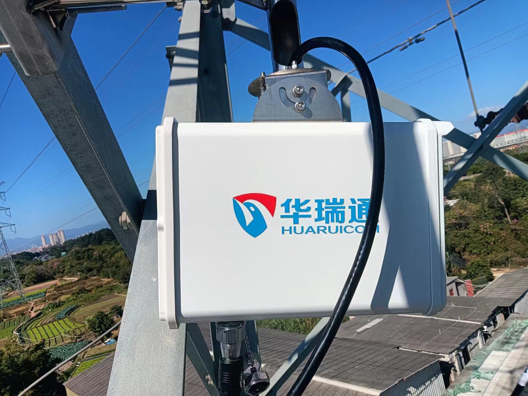 5G+边沿盘算赋能的输电线路智能监测系统：高精度图像剖析连系漫衍式测温手艺实践